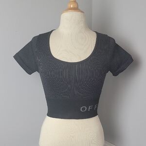 AERIE OFFLINE Sidewalk Black Gray Stripe Ribbed Cropped Workout Activewear Top S
